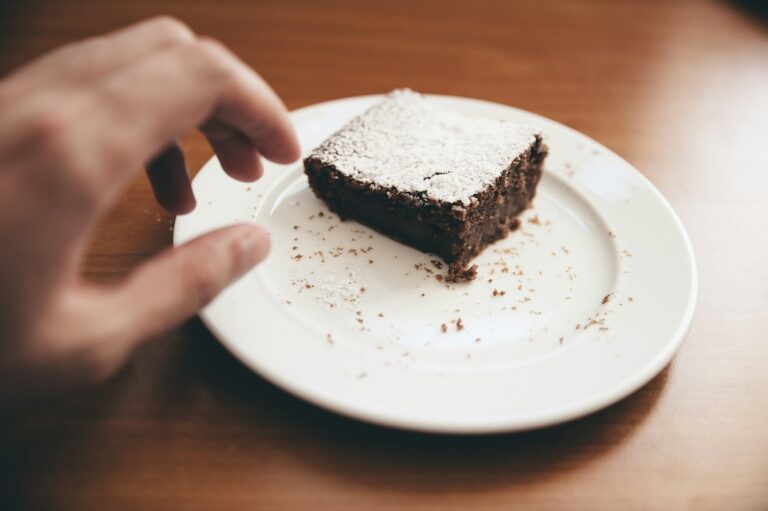 Proteinkladdkaka