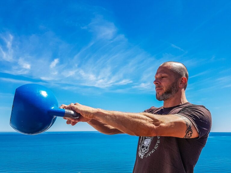 Kettlebell övningar för överkroppen